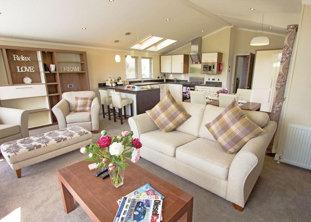 The Springs Lakeside Holiday Park Fladbury 객실 사진