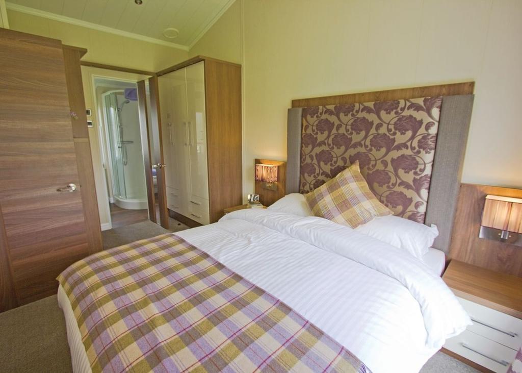 The Springs Lakeside Holiday Park Fladbury 객실 사진